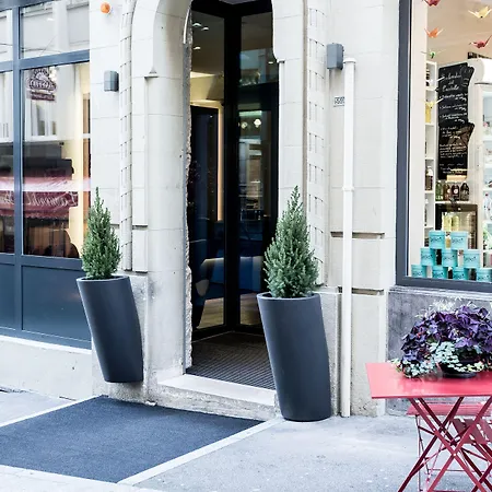 Hotel Des Voyageurs Boutique-3